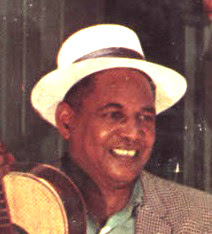 Alberto Zayas